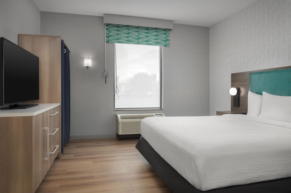Home2 Suites by Hilton Las Cruces - photo 11