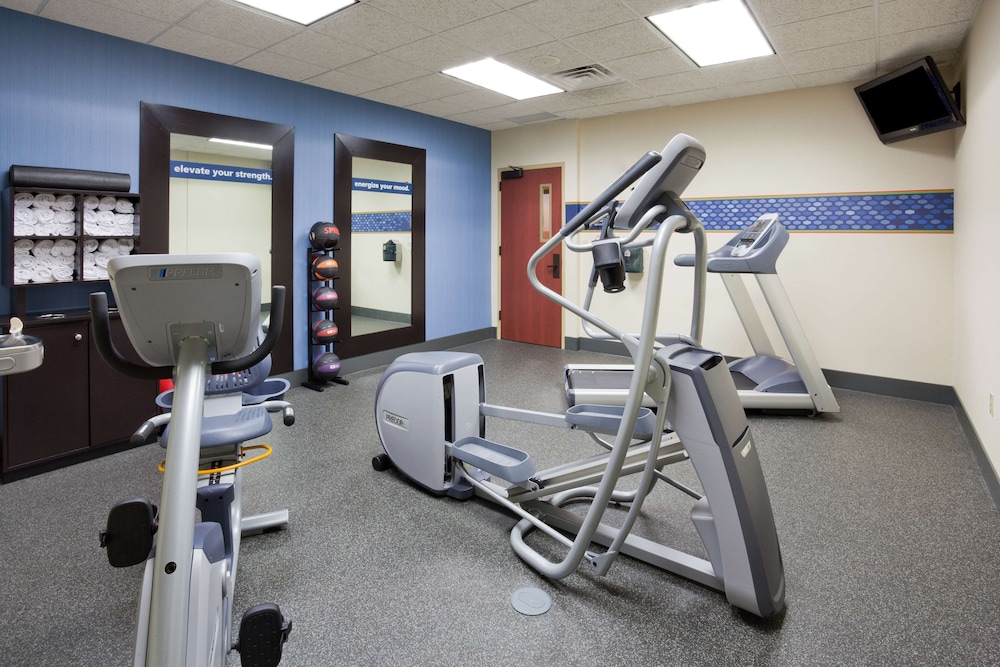 Hampton Inn & Suites Lino Lakes - photo 39