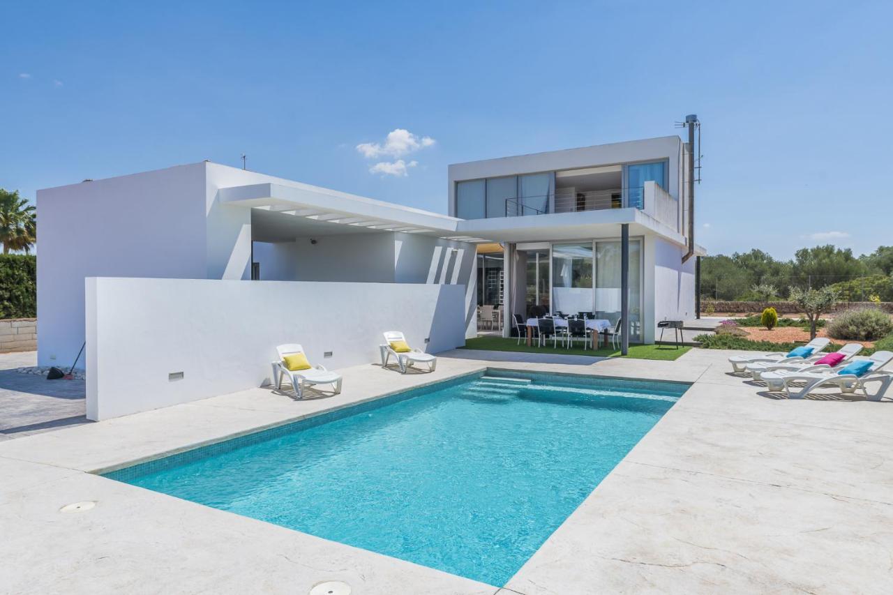 Villa Sa Torre Family Only — 4-Star Luxury Hotel in Llucmajor, Spain