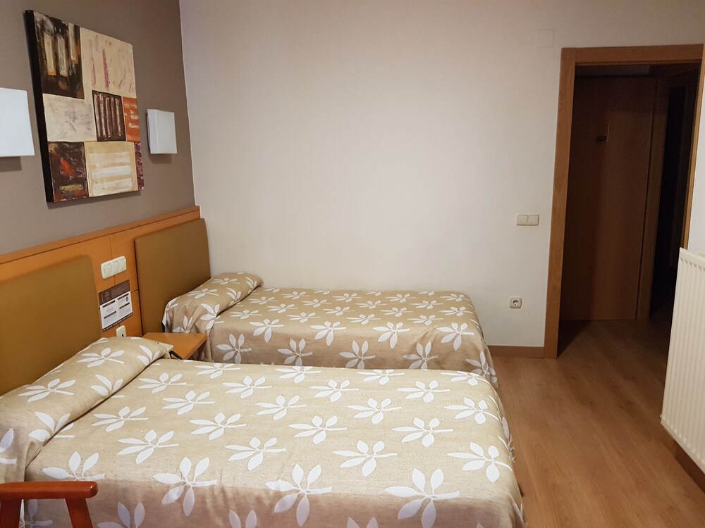 Hostal Arotza — Tafalla — photo 2
