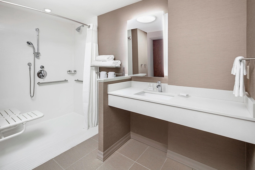 Fairfield Inn & Suites by Marriott Ocean City - photo 18