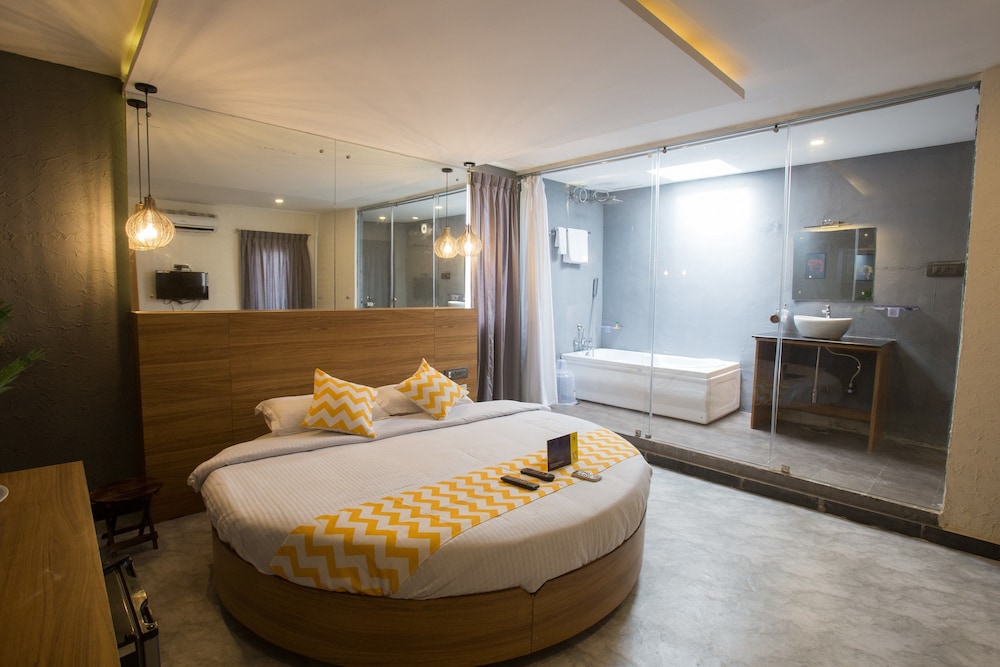 FabHotel Canvas HSR layout - last minute hotel in Bengaluru