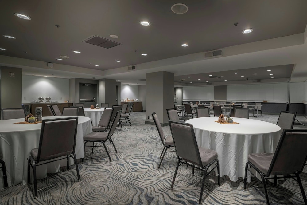 Renaissance Reno Downtown Hotel & Spa - photo 69