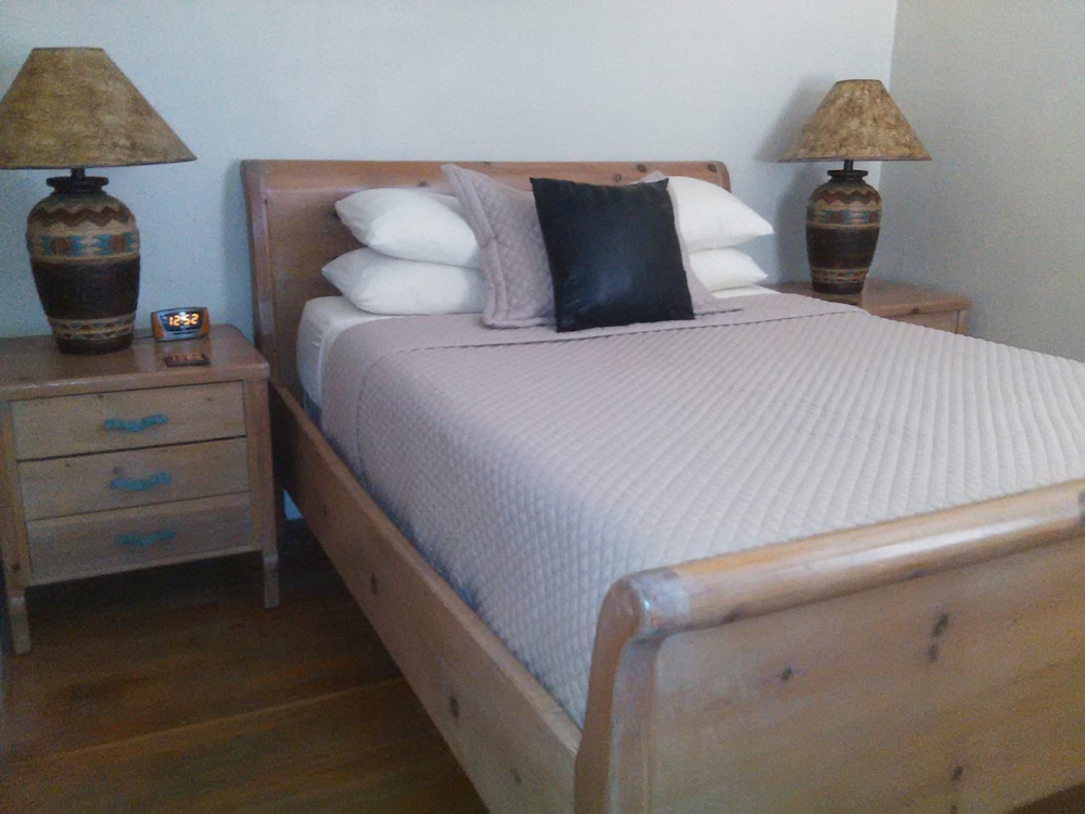 Cottonwood Hotel - photo 17