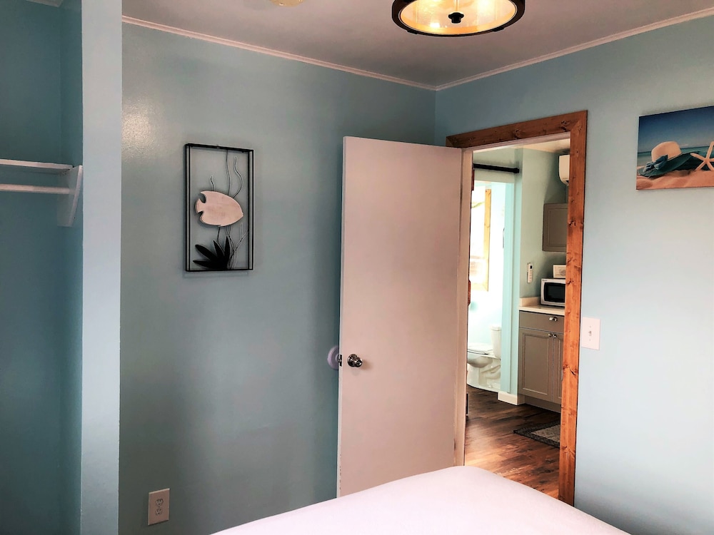 The Anchorage Motel - photo 17