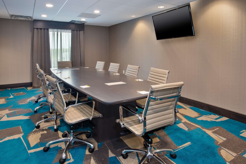 Hampton Inn Union City - photo 26
