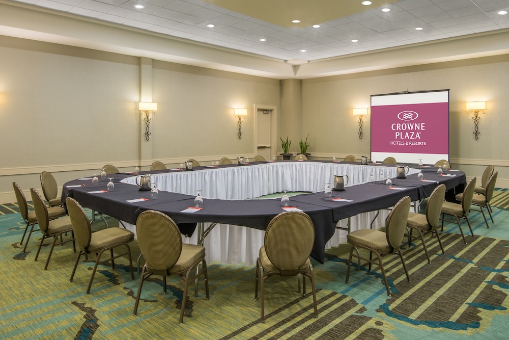 Crowne Plaza Charleston Airport Conv Ctr by IHG - photo 67