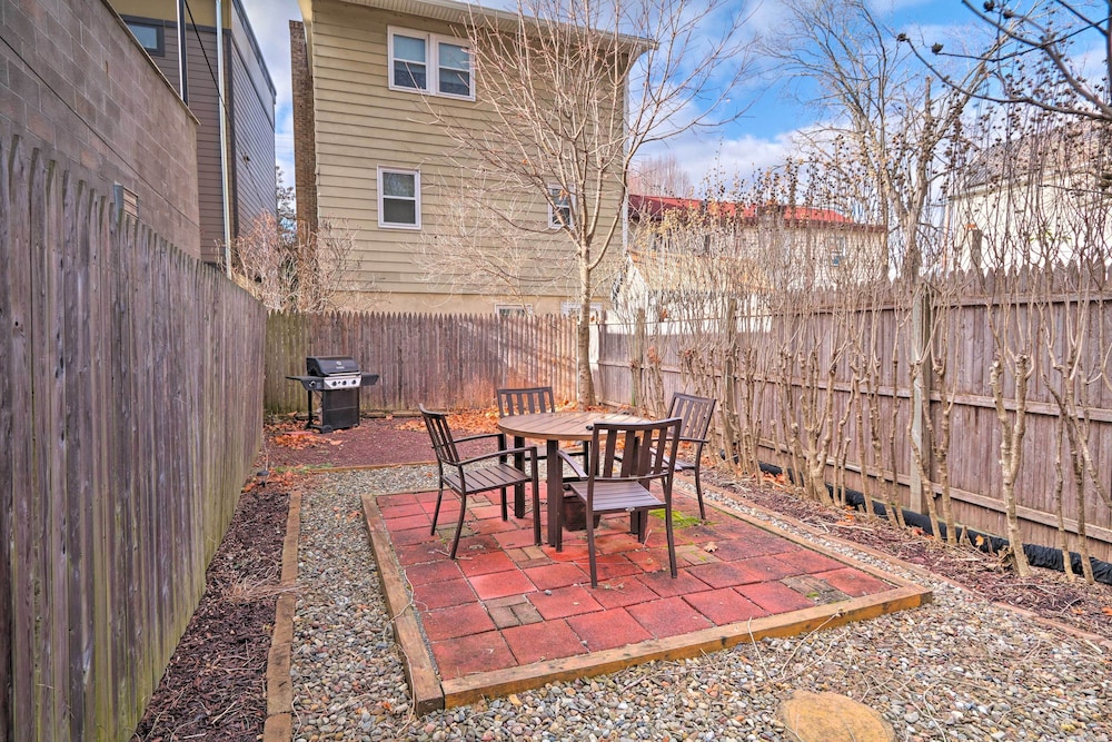 Cozy Lambertville Abode in the Heart of Downtown — hotel in Lambertville