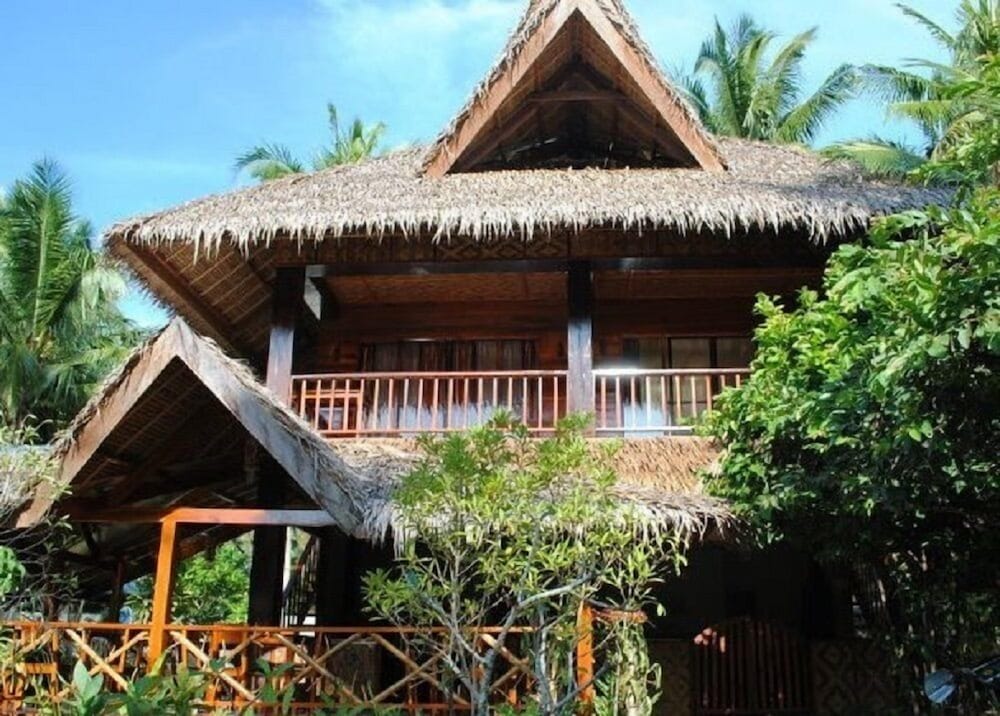 La Luna Island Resort in General Luna, Philippines