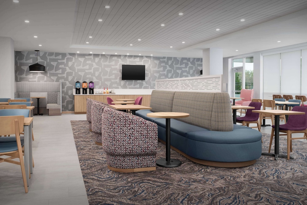 Home2 Suites by Hilton Lakeland North I 4 - photo 2