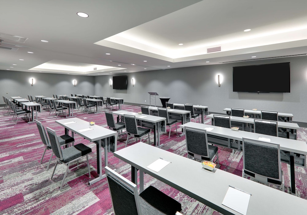 Homewood Suites by Hilton Irvine Spectrum Lake Forest - photo 38
