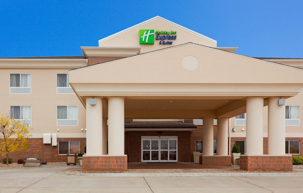 Holiday Inn Express & Suites Yankton by IHG — hotel in Yankton