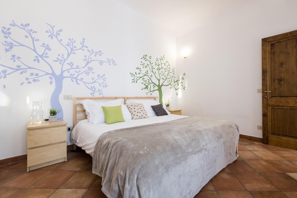 Flat in centro storico La casa di Luna — 4-Star Luxury Hotel in Florence, Italy