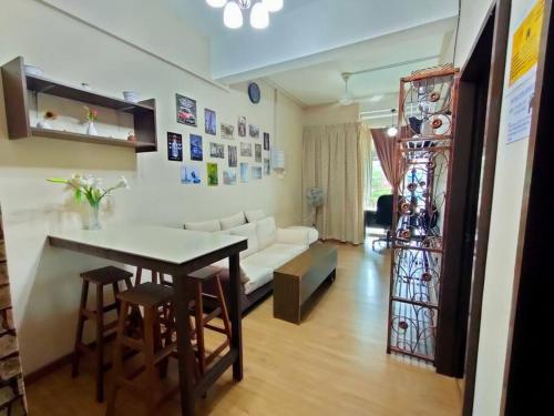 1 Minutes To Tower Sentral Intan Homestay 6 Rooms in Teluk Intan, Malaysia