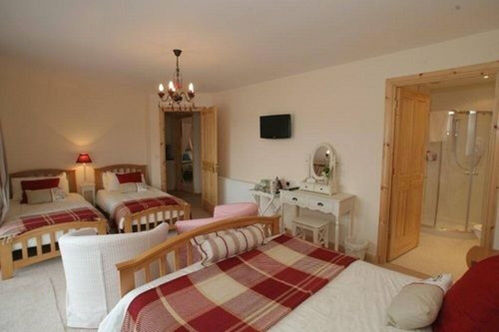 Carndaisy House — 4-Star Luxury Hotel in Muir Of Ord, United Kingdom