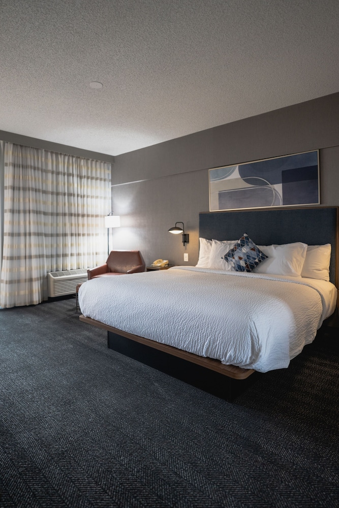 Courtyard by Marriott Santa Fe - photo 11