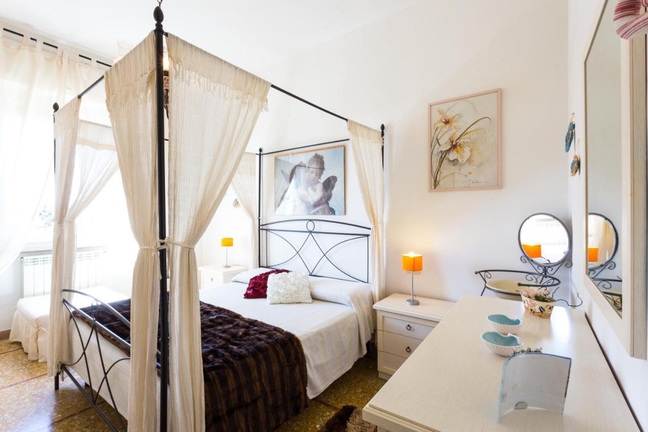 Casa Laura Follonica — 4-Star Luxury Hotel in Follonica, Italy