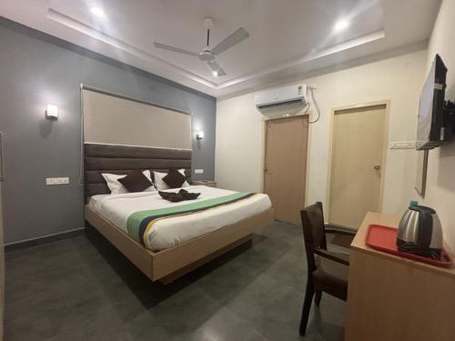 Vizag Comforts - last minute hotel in Visakhapatnam