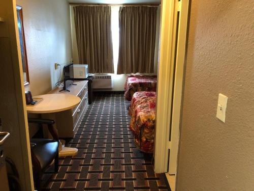 Quest Inn Motel - photo 7