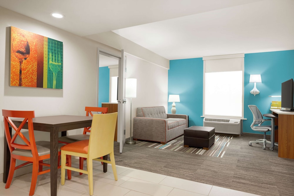 Home2 Suites by Hilton Woodbridge Potomac Mills - photo 5