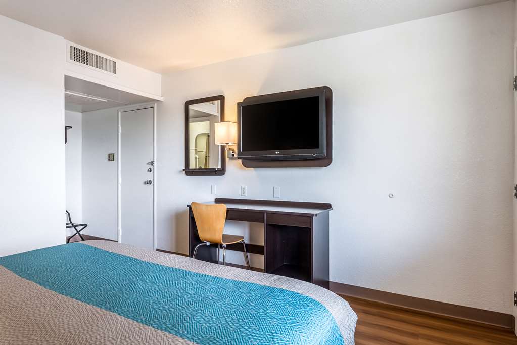 Motel 6 Blythe CA - photo 15