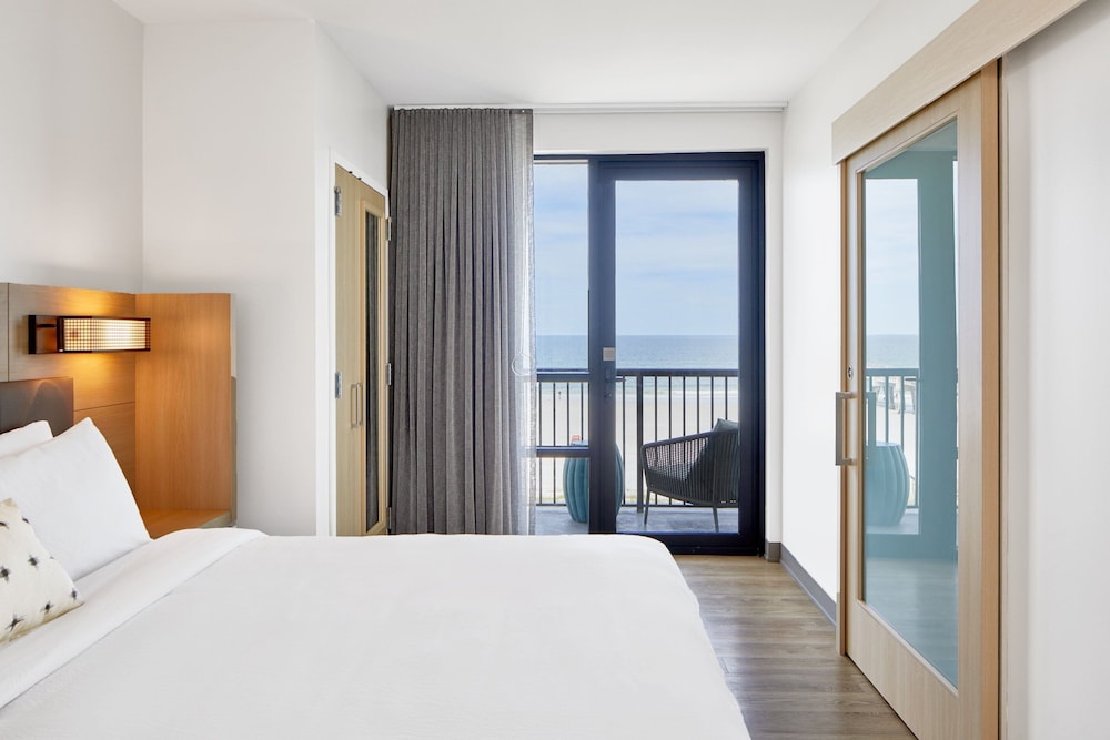SpringHill Suites by Marriott Jacksonville Beach Oceanfront - photo 10