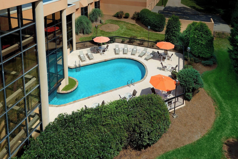 Sheraton Charlotte Airport Hotel - photo 19