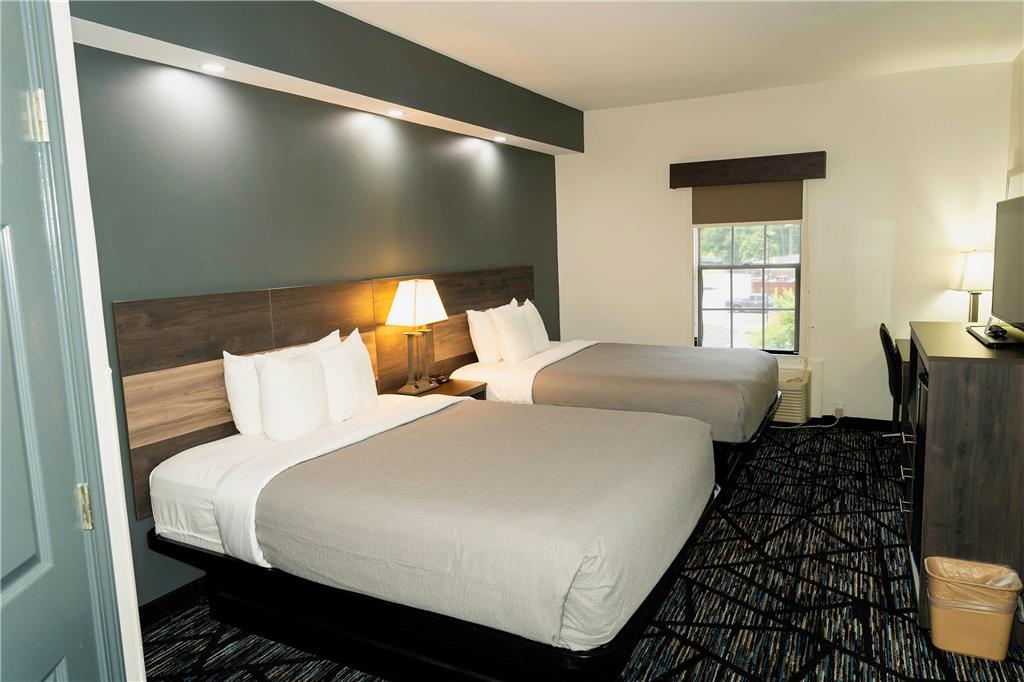 Quality Inn Rome South - photo 13