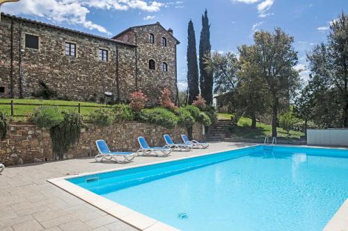 Residenza Storica Casale Pozzuolo — 4-Star Luxury Hotel in Cinigiano, Italy