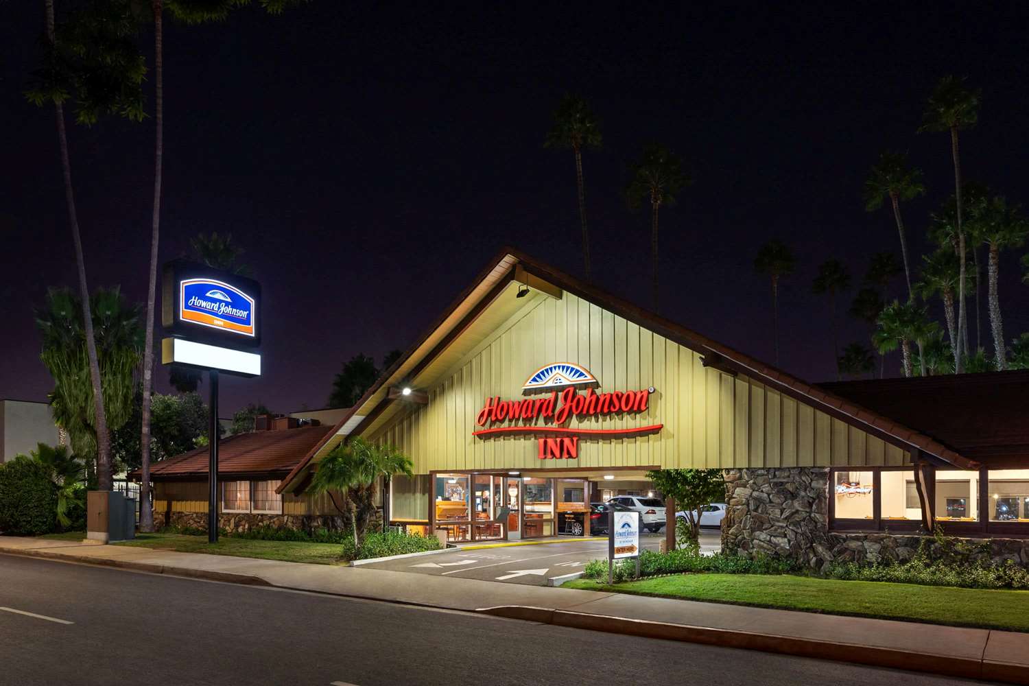 San Diego State University Area Hotel - photo 2