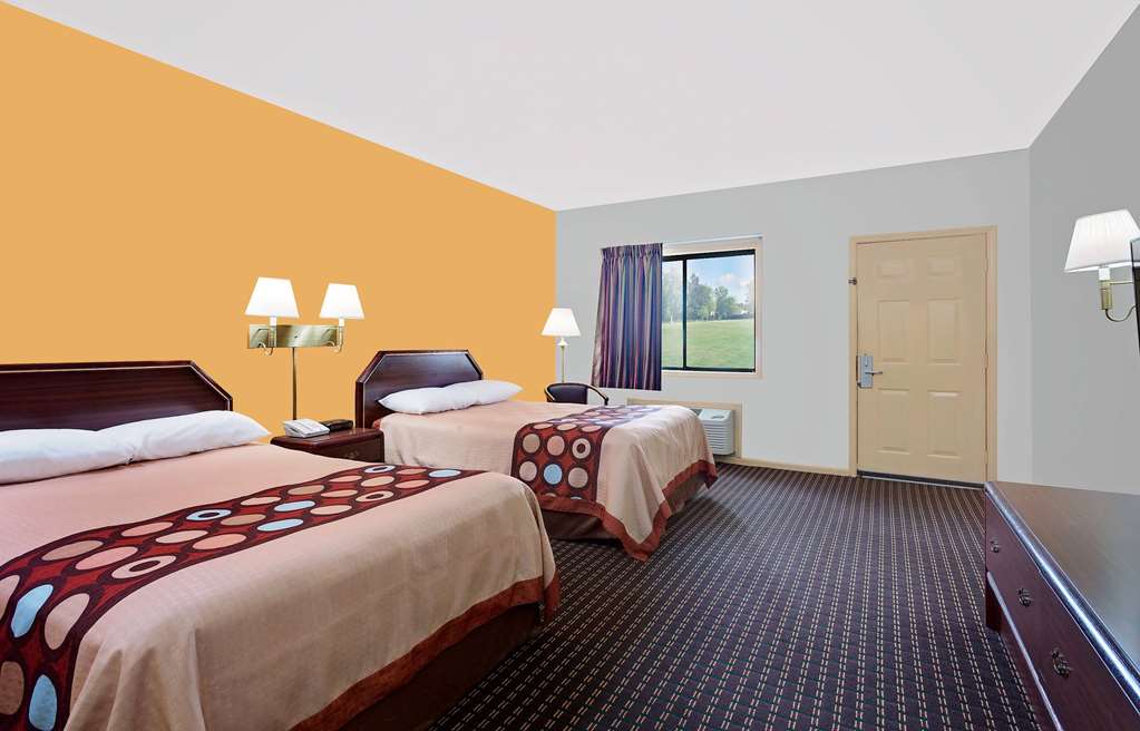 Super 8 by Wyndham Hillsville - photo 9