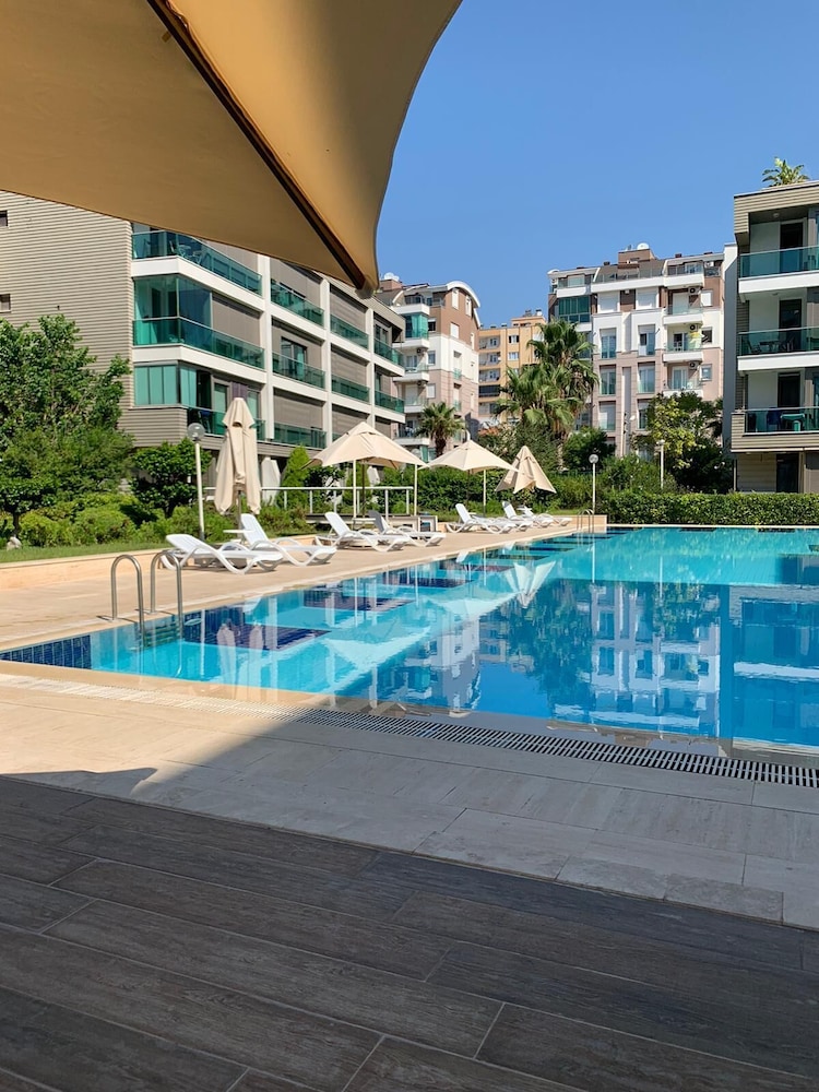 Antalya Residence by Lara — 4-Star Luxury Hotel in Antalya, Turkey
