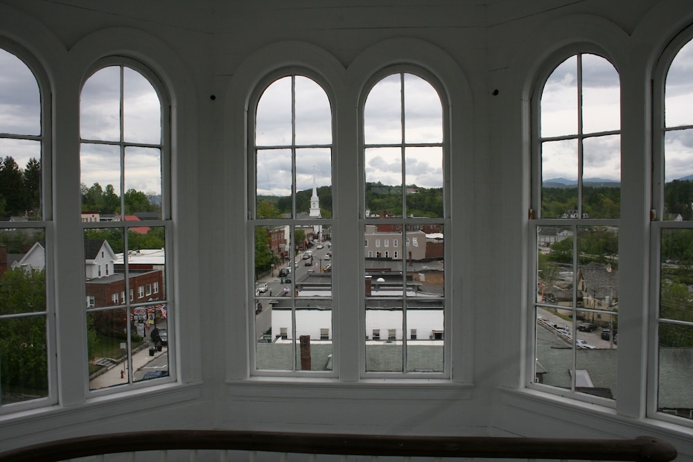Thayers Inn - photo 36