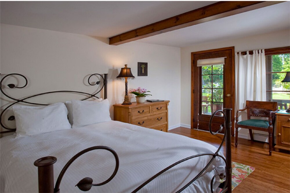 The Hampton Maid - photo 17