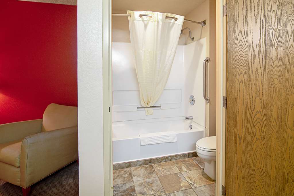 Quality Inn Aberdeen - photo 9