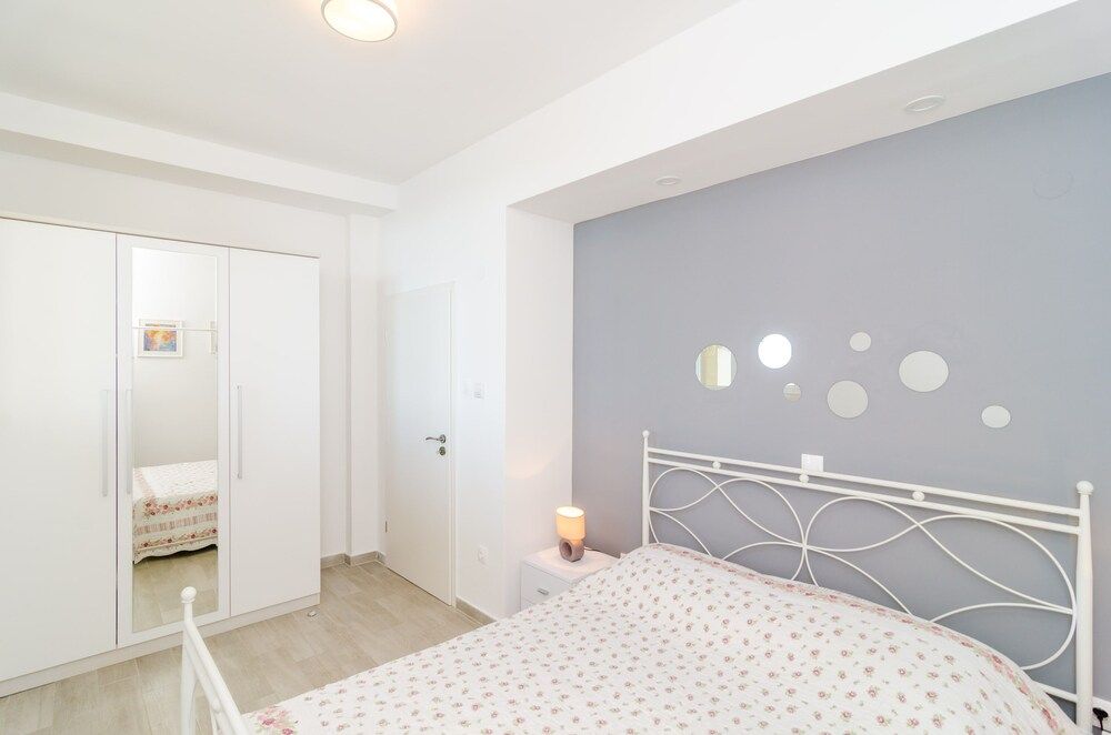 Sea View Apartments mauro