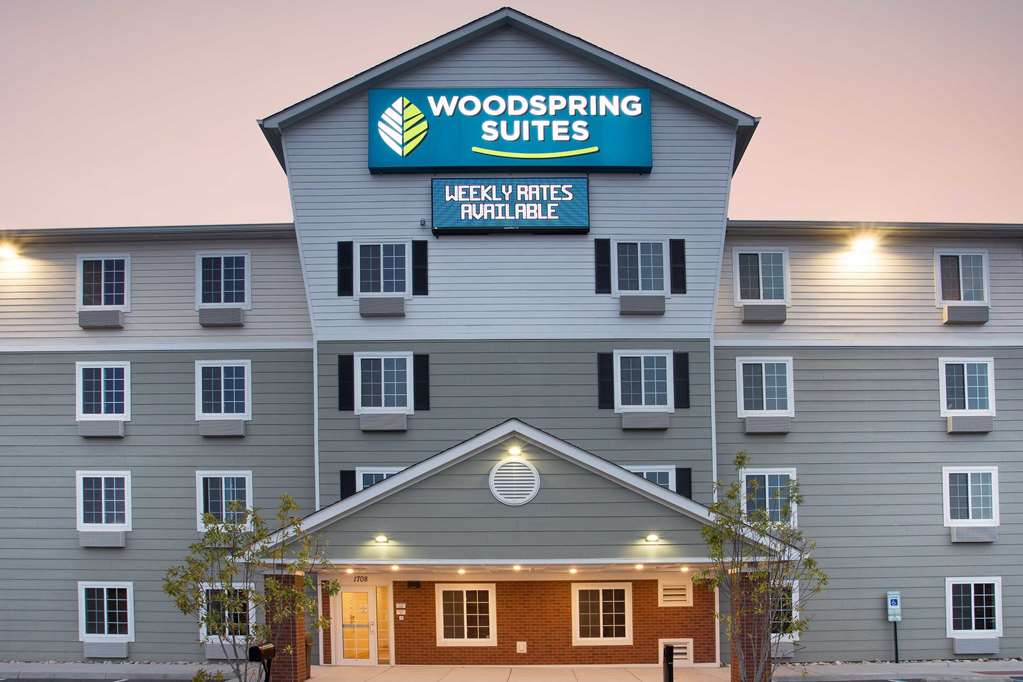 WoodSpring Suites Chesapeake Norfolk Greenbrier - photo 4