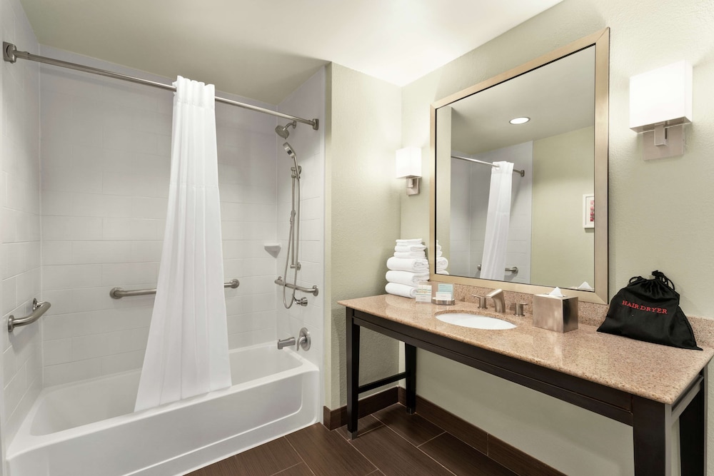 Hampton Inn & Suites New Orleans Downtown - photo 71