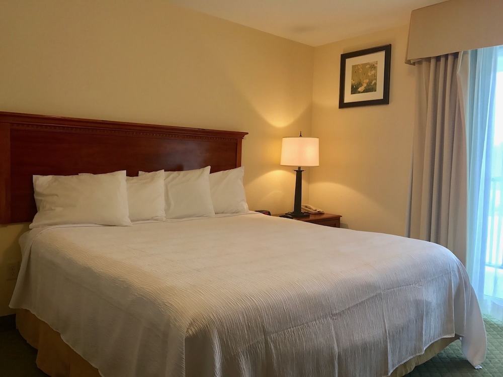 White River Inn and Suites - photo 11