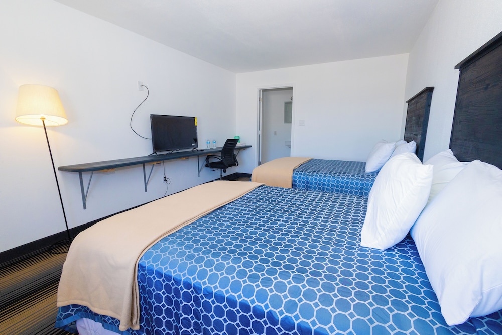 The Brooke Hotel - photo 17