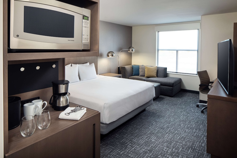 Hyatt House Vacaville - photo 13