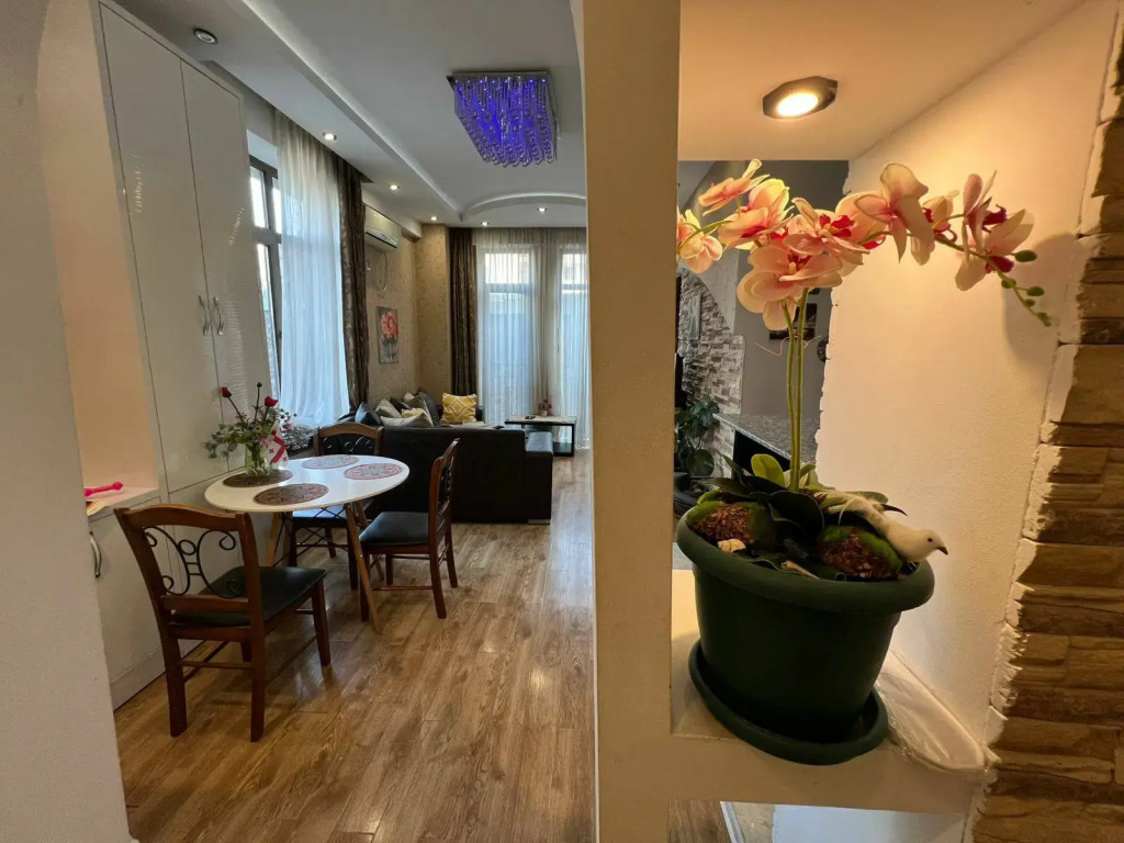 Apartment in an elite house In old Tbilisi — 4-Star Luxury Hotel in Tbilisi, Georgia
