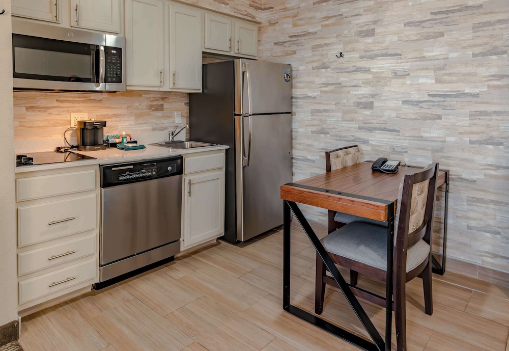 Homewood Suites by Hilton Ft. Worth Bedford - photo 12