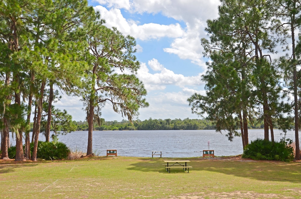 Lake Magic RV Resort - photo 32