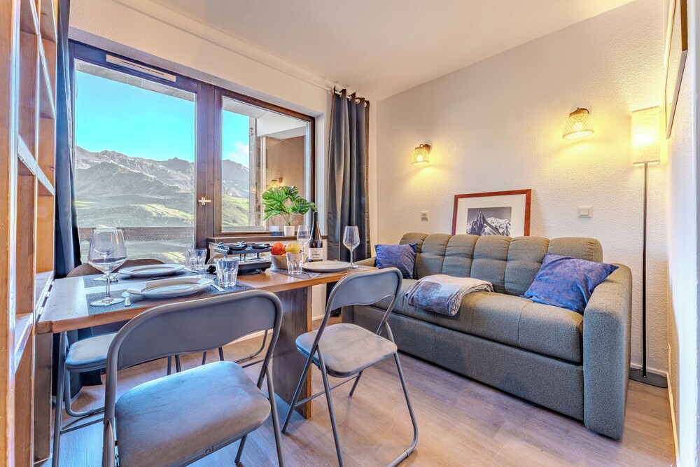 Les Olympiades - carbon neutral hotel in Val Thorens