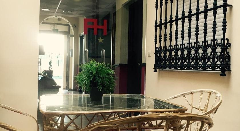 Hostal Alcarayón — Pilas — photo 5