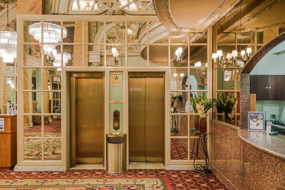 The Hotel Wolcott - photo 2