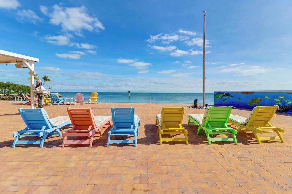 1 Mi to Dtwn: Oceanfront Gem w Resort Amenities - photo 6