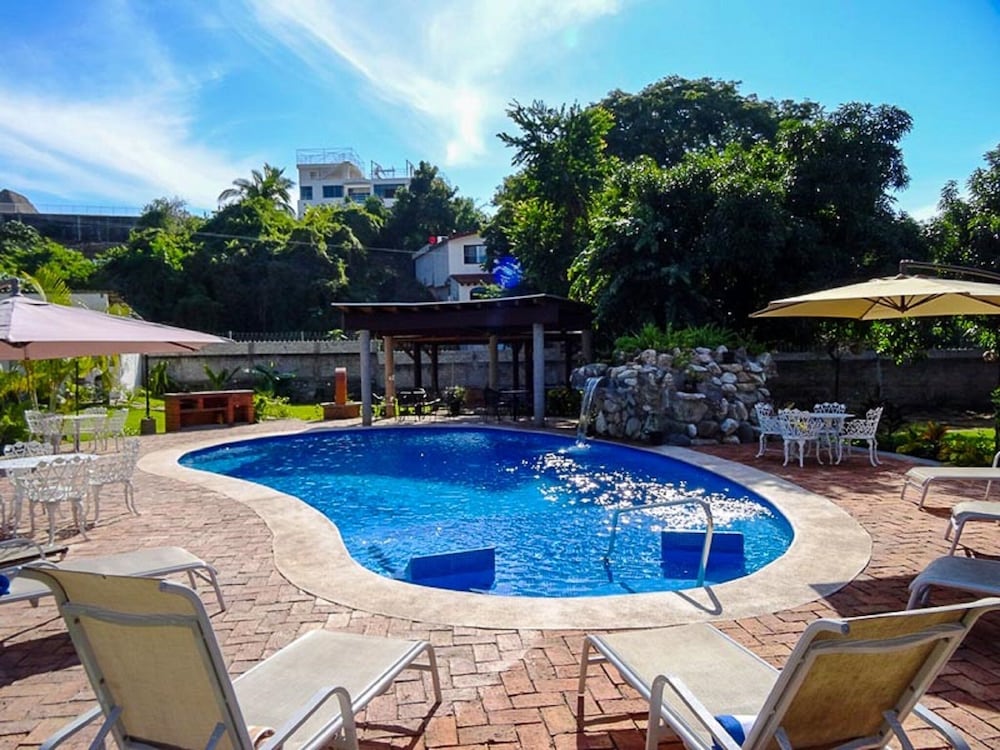 Bungalows Las Margaritas 10 — hotel in Higuera Blanca