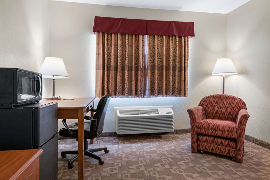 Quality Inn Washington Court House - photo 12